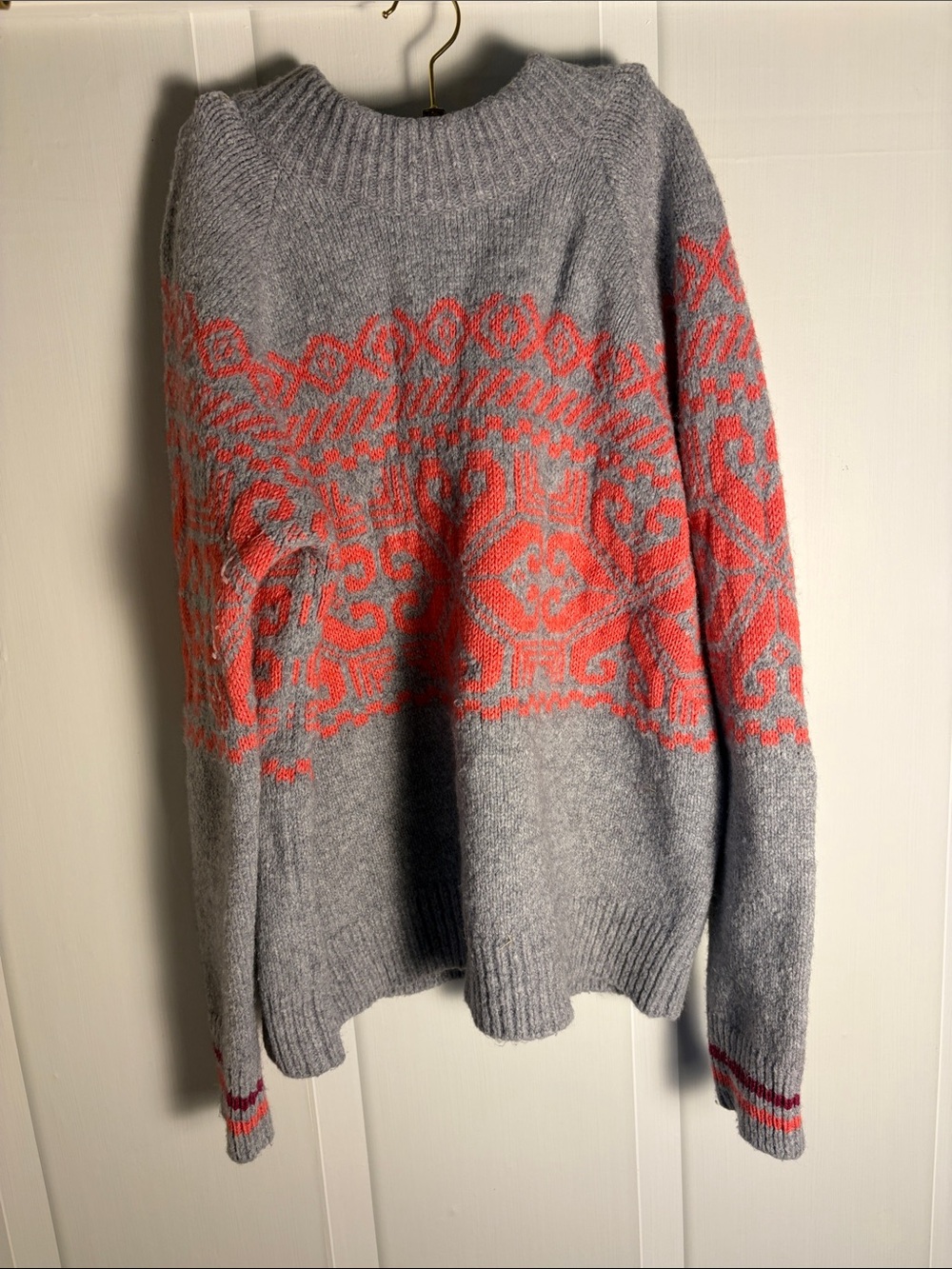Krimson Klover Gray Sweater with Coral Fair Isle Pattern